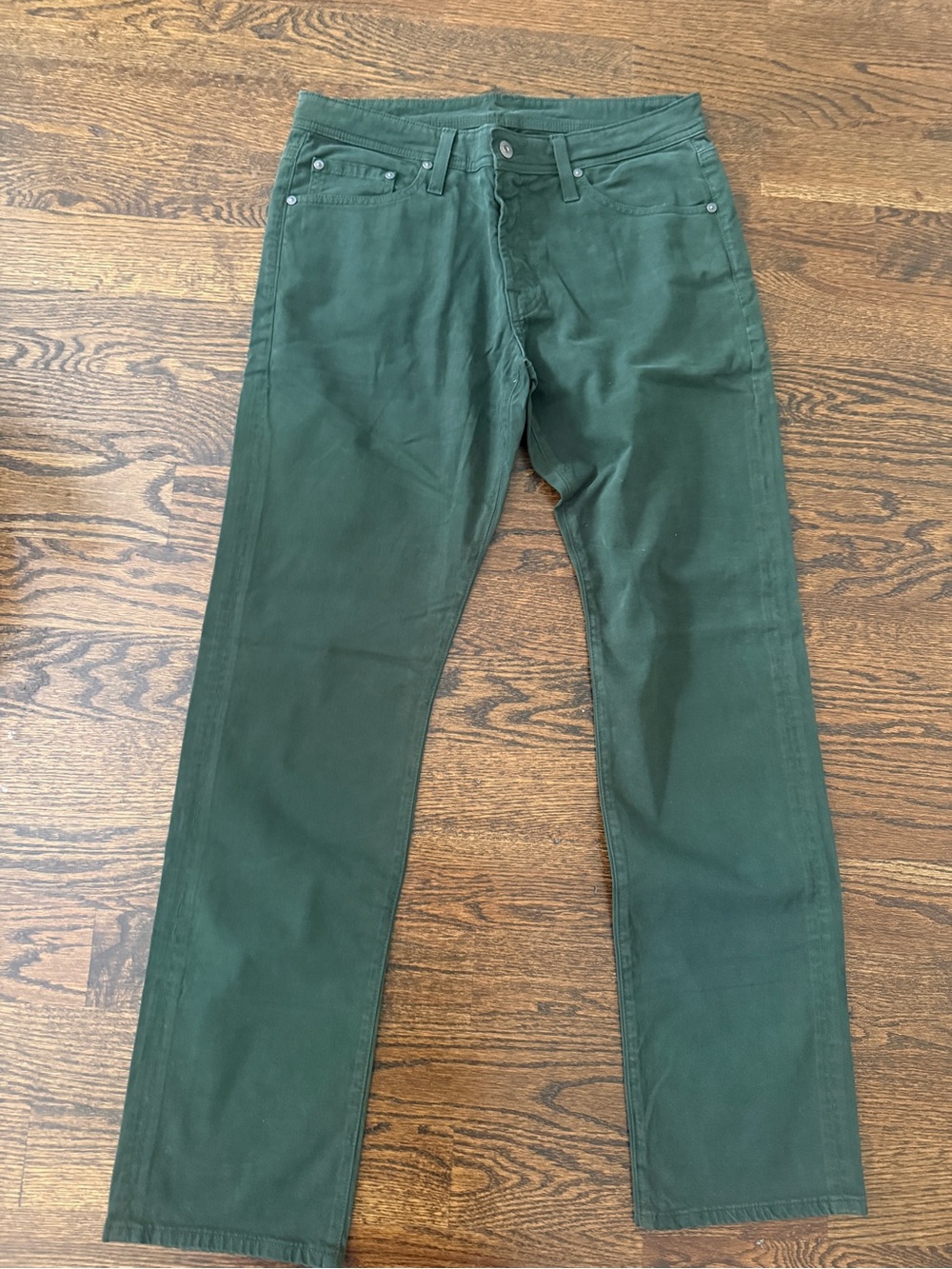 NWOT Ag Jeans Grafuate Men's Forest Green Classic Straight Pants 32x 32
